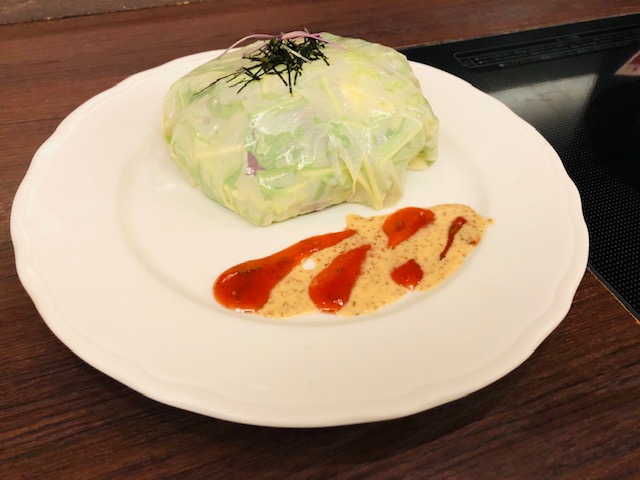 市場小路ジェイアール京都伊勢丹店の「湯葉で包んだ自家製豆富のサラダ」