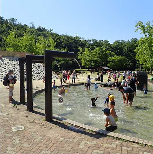 宝ヶ池公園 / 子どもの楽園の水遊びゾーン
